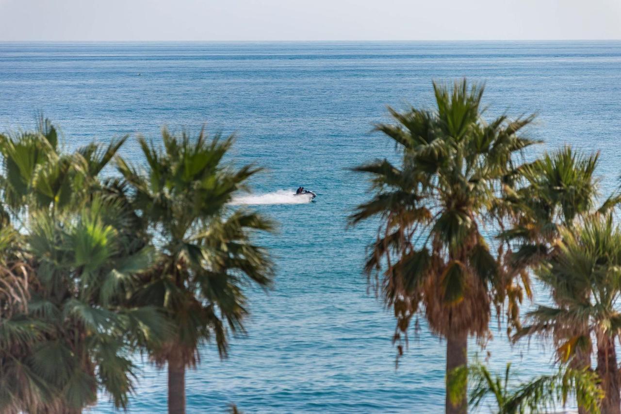Sun Coast Benalmadena -- Superb Studio With 4 Pools, Gardens & Breakfast ภายนอก รูปภาพ